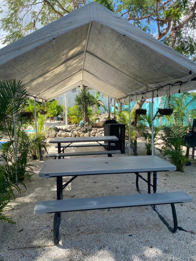 Hoosville Hostel Florida City Dış mekan fotoğraf