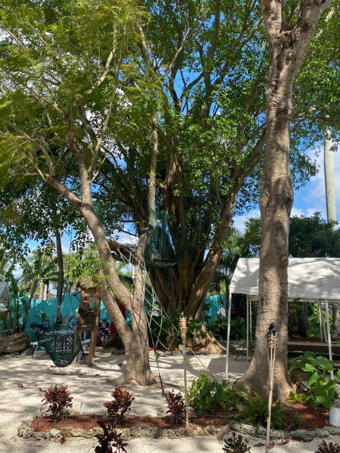 Hoosville Hostel Florida City Dış mekan fotoğraf